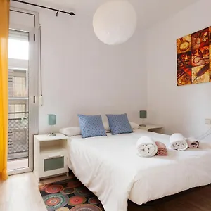https://monumental-apartment-barcelona.topbarcelonahotels.com